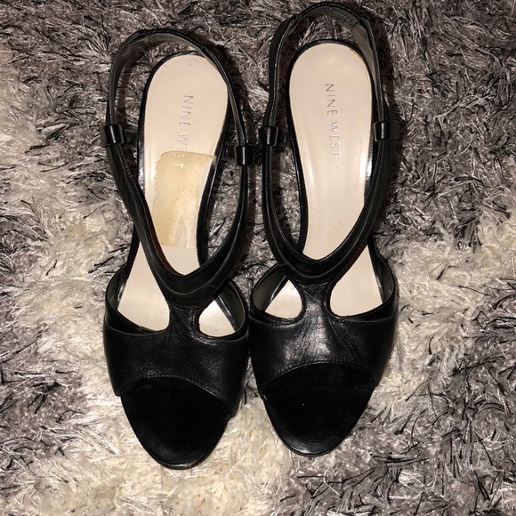 Black Nine West heeled Sandals - Picture 2 of 5